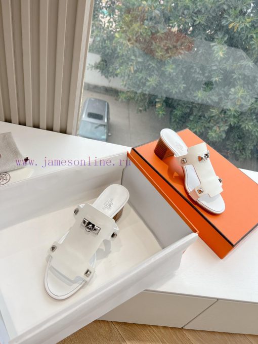 H Home's 2024 Spring/Summer New Hermes Sandals and Slippers, which have recently become extrk4sqmru3 - Image 4