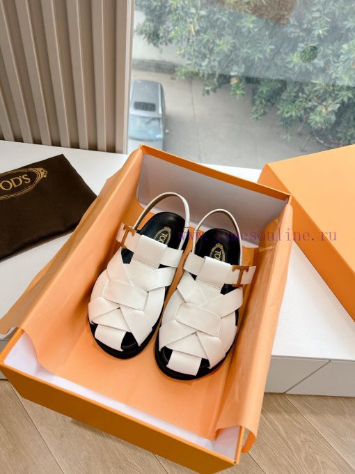 Tods 2024 Fashion Show Roman Sandals Pig Cage ShoesHand woven leather with retro and fashionxktow9ob - Image 2