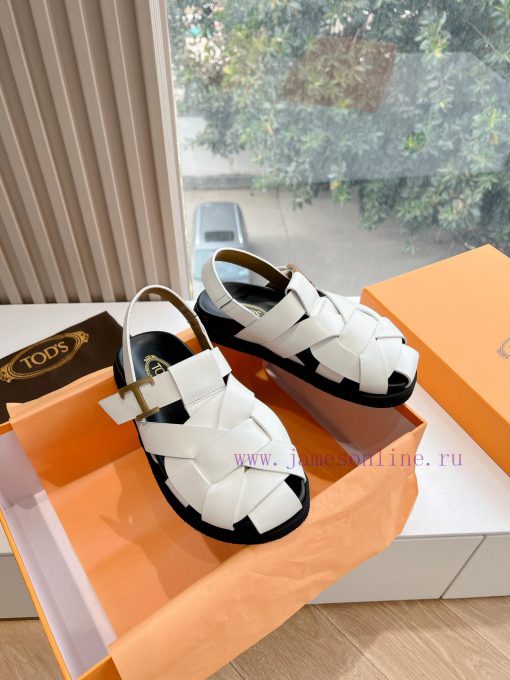 Tods 2024 Fashion Show Roman Sandals Pig Cage ShoesHand woven leather with retro and fashionxktow9ob - Image 3