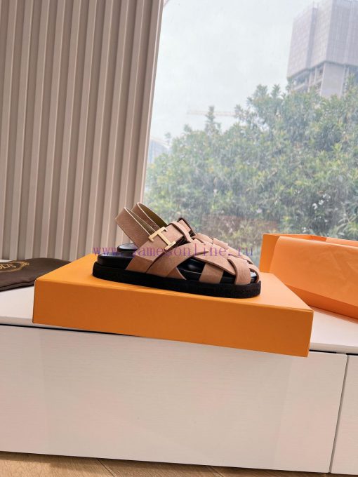 Tods 2024 Fashion Show Roman Sandals Pig Cage ShoesHand woven leather with retro and fashionpip8ah20 - Image 7