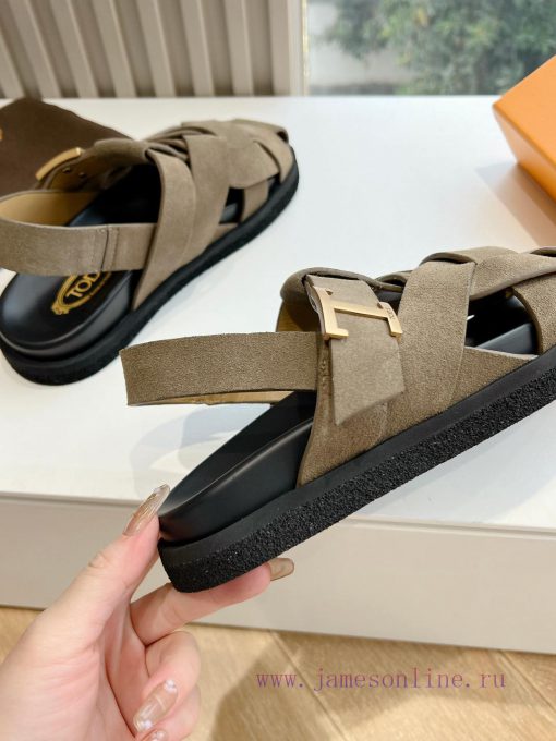 Tods 2024 Fashion Show Roman Sandals Pig Cage ShoesHand woven leather with retro and fashion7bhquhmx - Image 9