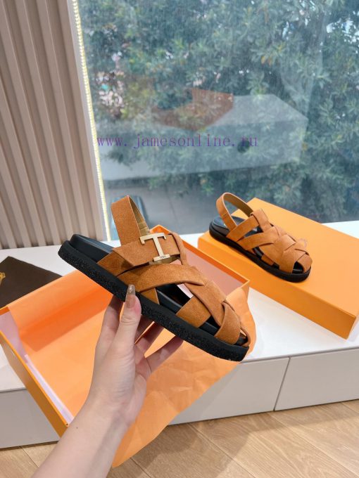 Tods 2024 Fashion Show Roman Sandals Pig Cage ShoesHand woven leather with retro and fashiong67hwqim - Image 4
