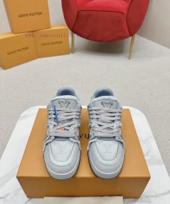 Craftsmanship and ingenuity in design. Welcome to compare LVTRAINER MAXI chubbdgb9wir7