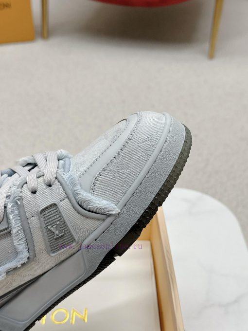 Craftsmanship and ingenuity in design. Welcome to compare LVTRAINER MAXI chubbdgb9wir7 - Image 8