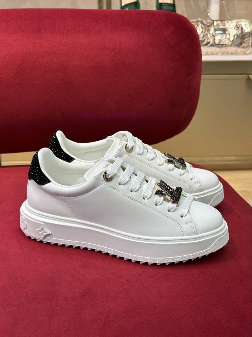 𝗟𝗼𝘂𝗶𝘀𝗩𝘂𝗶𝘁𝘁𝗼𝗻 | Donkey Sports SeriesThe latest design pattern on the shoe upper and the incre1mcfwjxf