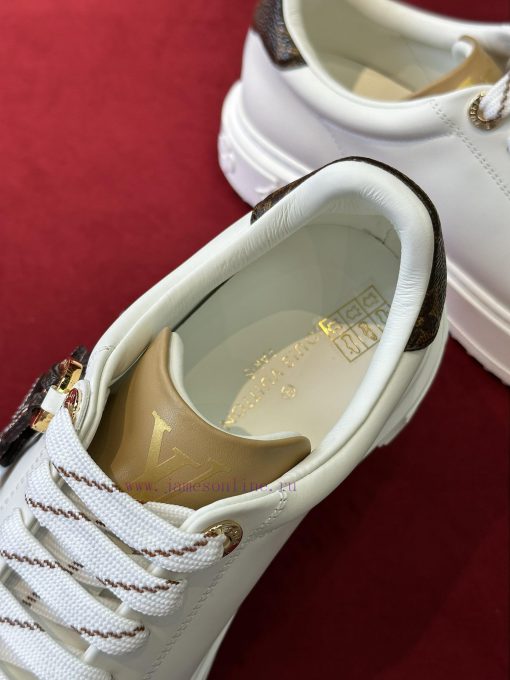 𝗟𝗼𝘂𝗶𝘀𝗩𝘂𝗶𝘁𝘁𝗼𝗻 | Donkey Sports SeriesThe latest design pattern on the shoe upper and the increakr5gopt - Image 8