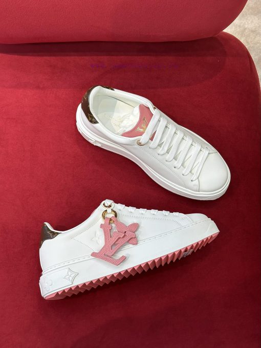 𝗟𝗼𝘂𝗶𝘀𝗩𝘂𝗶𝘁𝘁𝗼𝗻 | Donkey Sports SeriesThe latest design pattern on the shoe upper and the incre23zmc9a5 - Image 4