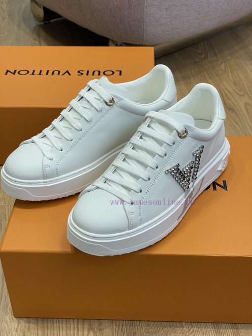 𝗟𝗼𝘂𝗶𝘀𝗩𝘂𝗶𝘁𝘁𝗼𝗻 | Donkey Sports SeriesThe latest design pattern on the shoe upper and the increkvjzkxu5