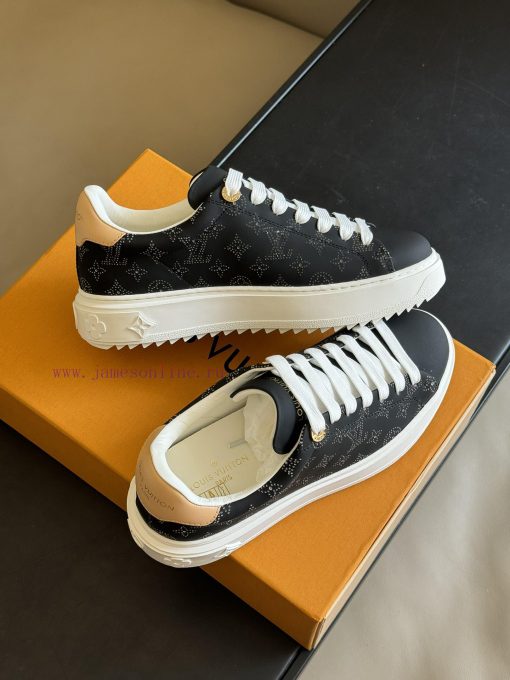 𝗟𝗼𝘂𝗶𝘀𝗩𝘂𝗶𝘁𝘁𝗼𝗻 | Donkey Sports SeriesThe latest design pattern on the shoe upper and the increvorxkf0m - Image 3