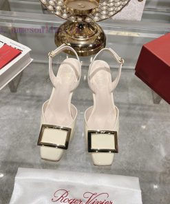 Roger Vivier's new spring 2024 patent leather hollow sandalsShe can only be met but not soug1ela6a5k
