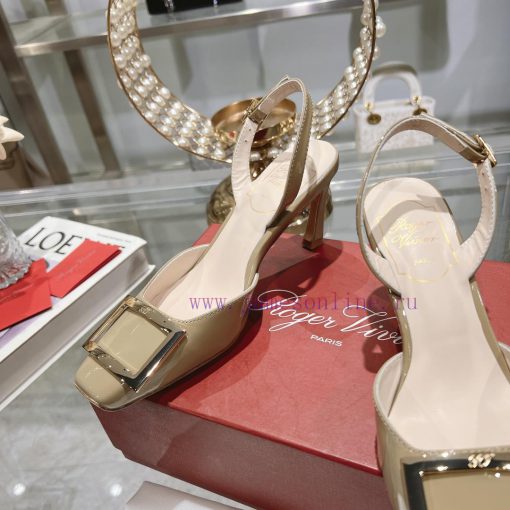 Roger Vivier's new spring 2024 patent leather hollow sandalsShe can only be met but not soug0mo34c99 - Image 7