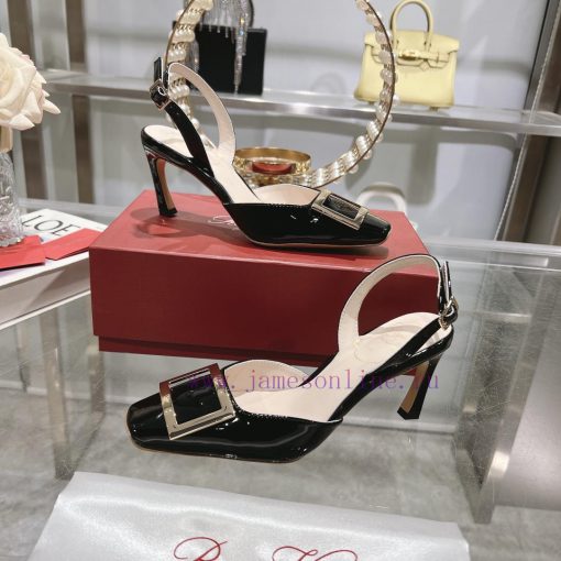 Roger Vivier's new spring 2024 patent leather hollow sandalsShe can only be met but not sougrjy57b5u - Image 5