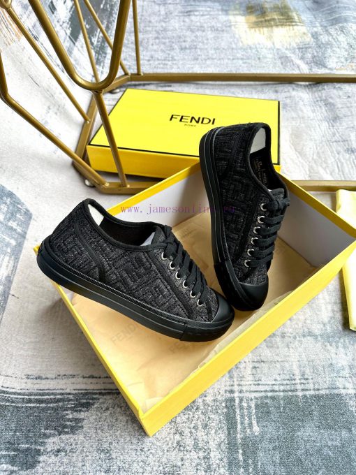 FENDI's latest bestseller, Domino series sports shoes, made of imitation black denim materia093lzsj4 - Image 7