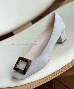 Amber buckle, high-quality produced in Dongguan, suede gray,As a must-have shoe brand for woof8cxbay