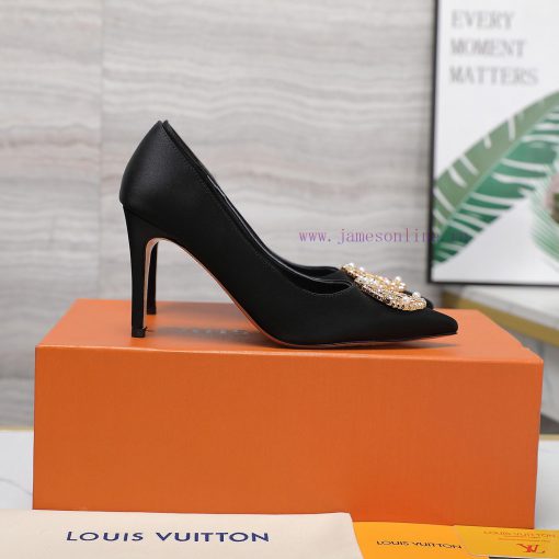 The mostThe latest ZG LV single shoe for 2024, this Urban Twist women's shoe, is a fashionabmhwwvy8q - Image 3