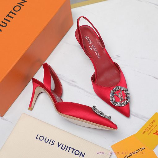 The mostThe latest ZG LV single shoe for 2024, this Urban Twist women's shoe, is a fashionabomtvwmpw