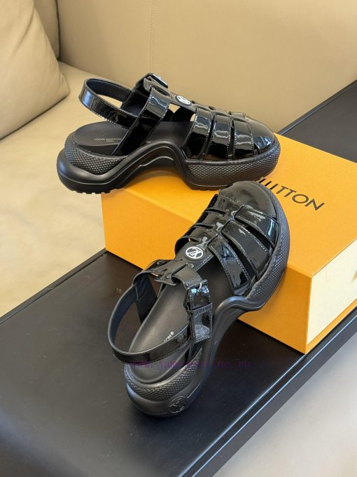 Top qualityL... V Retro Sports Sandals New ProductLacquer leather upper, sheepskin lining, fvtvzlmde - Image 7