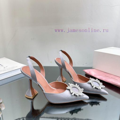 Our top tier Cinderella crystal shoes———————————It doesn't matter if there is no prince. Everb806po4 - Image 6