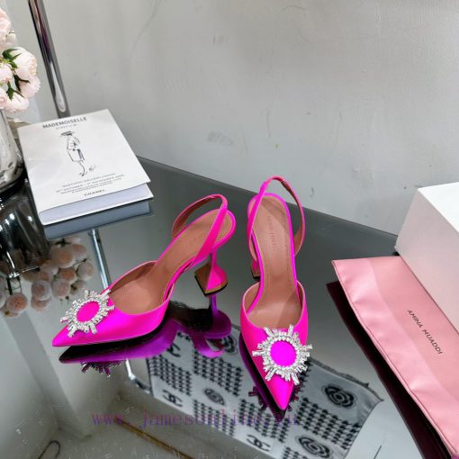 Our top tier Cinderella crystal shoes———————————It doesn't matter if there is no prince. Evecm3zdnuk - Image 5