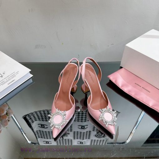 Our top tier Cinderella crystal shoes———————————It doesn't matter if there is no prince. Eveqtewimpq - Image 2