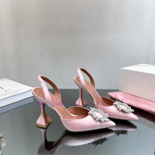 Our top tier Cinderella crystal shoes———————————It doesn't matter if there is no prince. Eveqtewimpq - Image 7