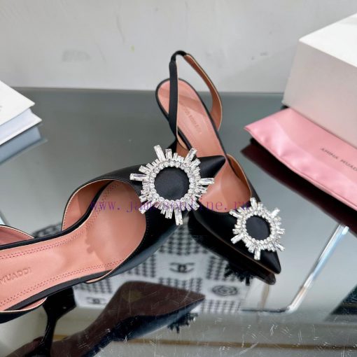 Our top tier Cinderella crystal shoes———————————It doesn't matter if there is no prince. Eveqk5sov26 - Image 7
