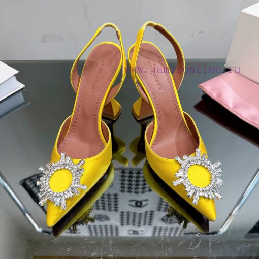 Our top tier Cinderella crystal shoes———————————It doesn't matter if there is no prince. Evehclnkmr6 - Image 3