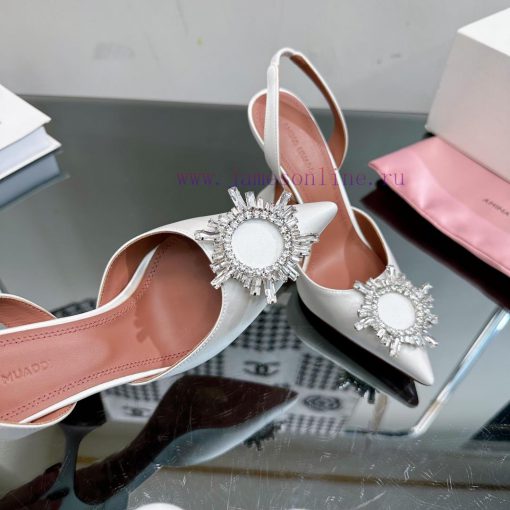 Our top tier Cinderella crystal shoes———————————It doesn't matter if there is no prince. Eveabf9zxl2 - Image 9