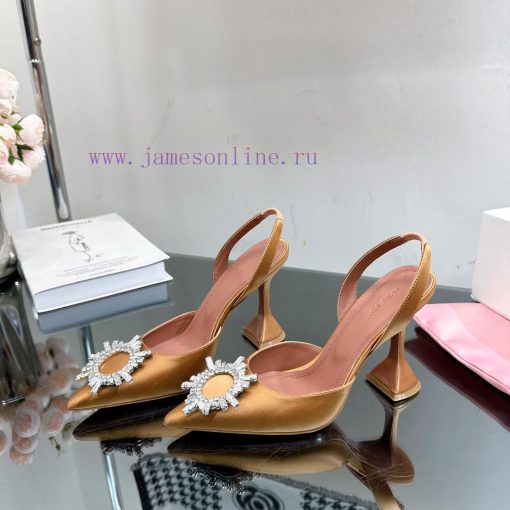 Our top tier Cinderella crystal shoes———————————It doesn't matter if there is no prince. Eveiwda5z6s - Image 10
