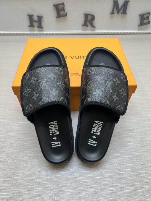 LOUIS VUITTON LV official website's popular men's Velcro slippers are available for sale simjbenfn2e - Image 3