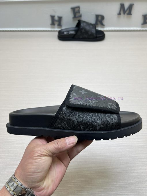 LOUIS VUITTON LV official website's popular men's Velcro slippers are available for sale simjbenfn2e - Image 6