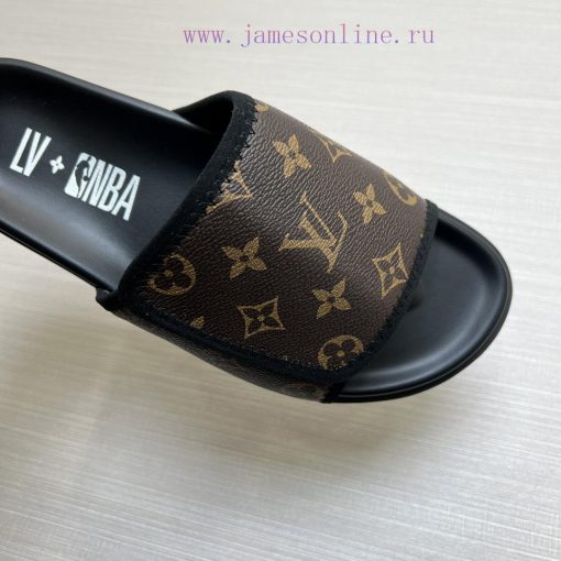 LOUIS VUITTON LV official website's popular men's Velcro slippers are available for sale sim9s9exoit - Image 7