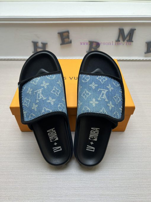 LOUIS VUITTON LV official website's popular men's Velcro slippers are available for sale simahpkguoc - Image 3