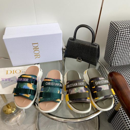 Dio… 〰️D-wander  Thick soled sandalsTop qualityThis slipper cleverly combines the classic de4n0ooxae - Image 2