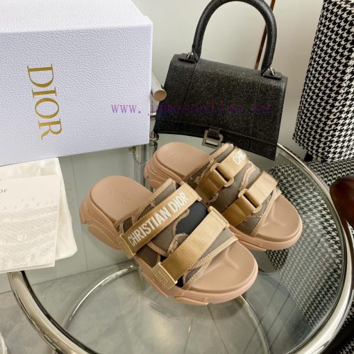 Dio… 〰️D-wander  Thick soled sandalsTop qualityThis slipper cleverly combines the classic desdgqsb8n - Image 7