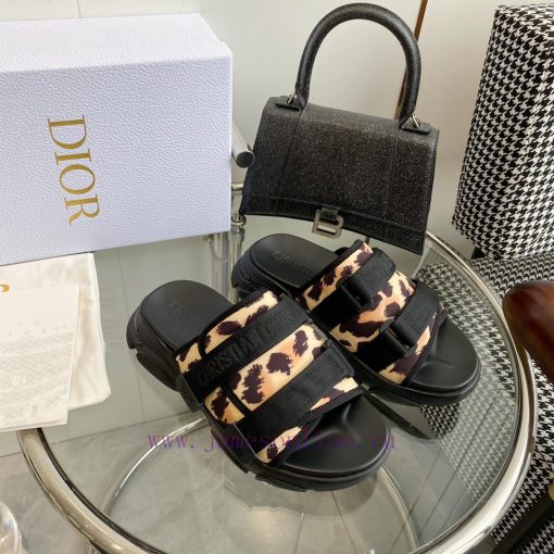 Dio… 〰️ D-wander thick soled sandalsTop qualityThis slipper cleverly combines the classic demnisojlt - Image 4