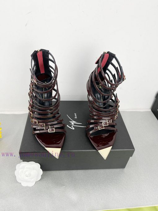 Giuseppe ZanottiSelected black imitation patent leather synthetic fabric with modern light a9h13nf5u - Image 2
