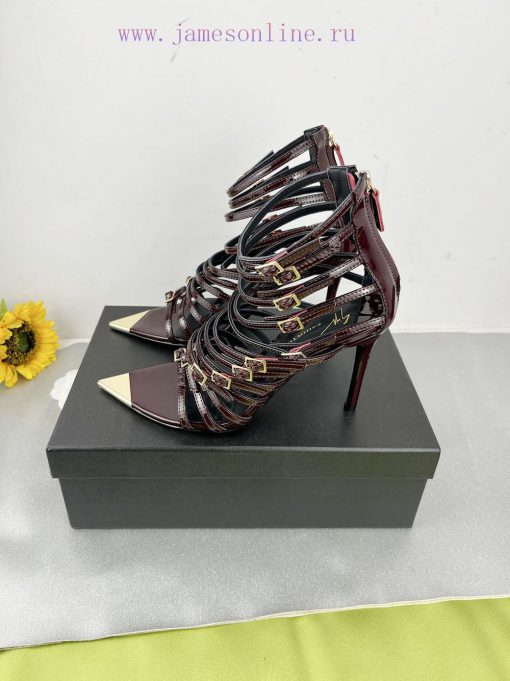 Giuseppe ZanottiSelected black imitation patent leather synthetic fabric with modern light a9h13nf5u - Image 4