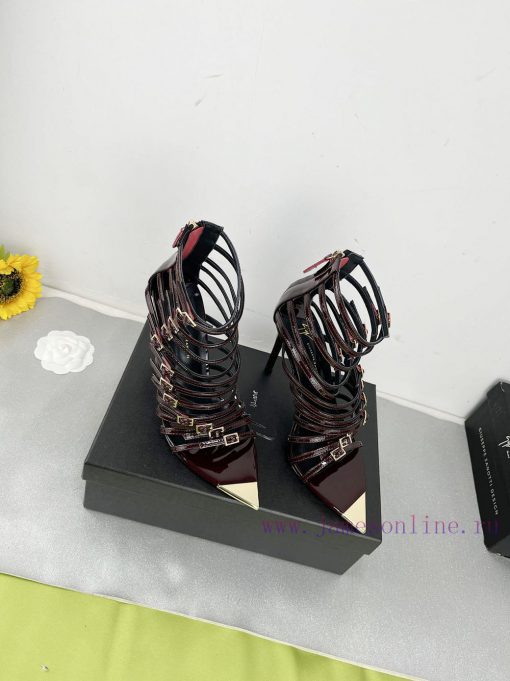 Giuseppe ZanottiSelected black imitation patent leather synthetic fabric with modern light a9h13nf5u - Image 6