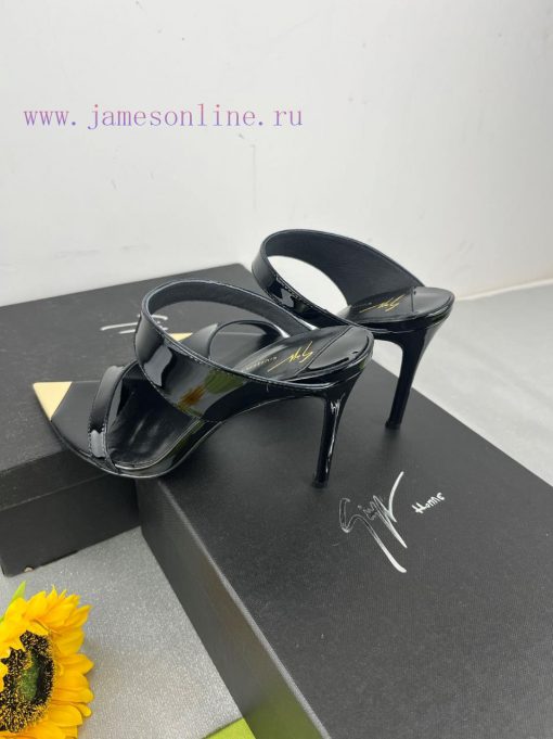Giuseppe ZanottiSelected black imitation patent leather synthetic fabric with modern light aad2jx487 - Image 5