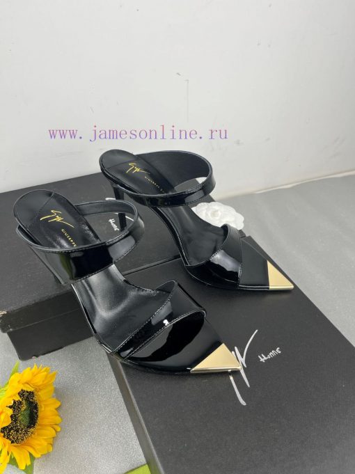 Giuseppe ZanottiSelected black imitation patent leather synthetic fabric with modern light aad2jx487 - Image 6