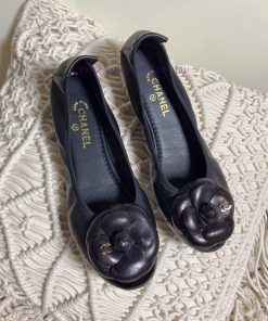 Chanel classic series four season Chicken rolls shoes classic camellia style, comfortable an7rxlgw32