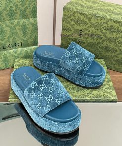 2024 Gucci's latest spring/summer velvet embroidered double GG series thick soled sandals annn4qfooi