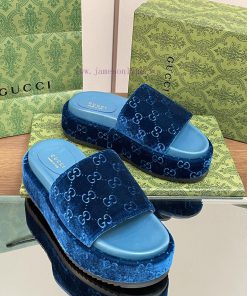 2024 Gucci's latest spring/summer velvet embroidered double GG series thick soled sandals an1cea66hb