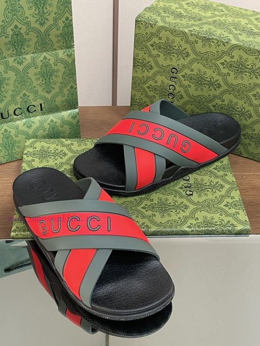 2024 Gucci hot couple sandals, unisex summer sponge shoes, new thick soled cross slippers, jlv78rix8 - Image 5