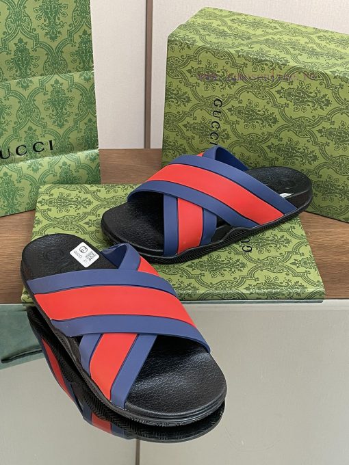 2024 Gucci hot couple sandals, unisex summer sponge shoes, new thick soled cross slippers, jstfm10lf - Image 5