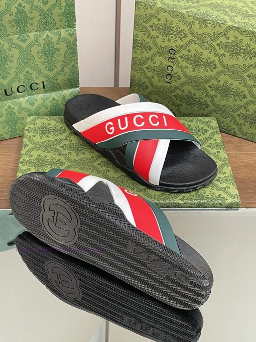 2024 Gucci hot couple sandals, unisex summer sponge shoes, new thick soled cross slippers, jqxsde4zl - Image 9