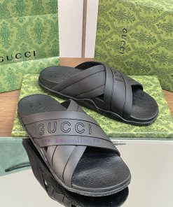 2024 Gucci hot couple sandals, unisex summer sponge shoes, new thick soled cross slippers, jvareomqi