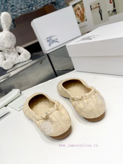 YuanThe 2024 Burberry BuRBERRY new ballet flat shoes are made of quilted sheepskin fabric crr7rjajbn - Image 8