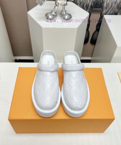Top tierL Lv brand 2024 vs Spring new casual shoe seriesSponge cake thick soled casual shoesyuh5qj1t